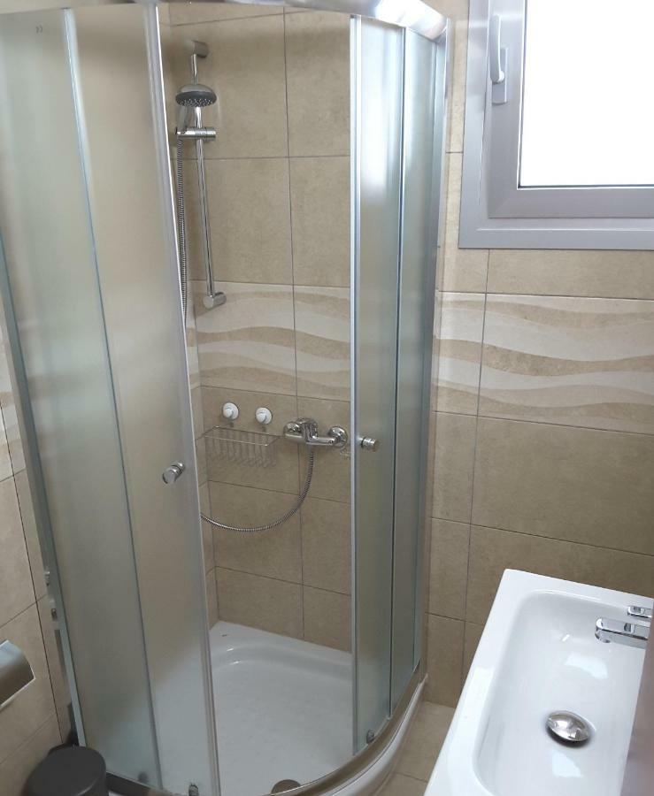 Lighthouse By The Sea Lovely 2Bdr Apartment Πάφος Εξωτερικό φωτογραφία