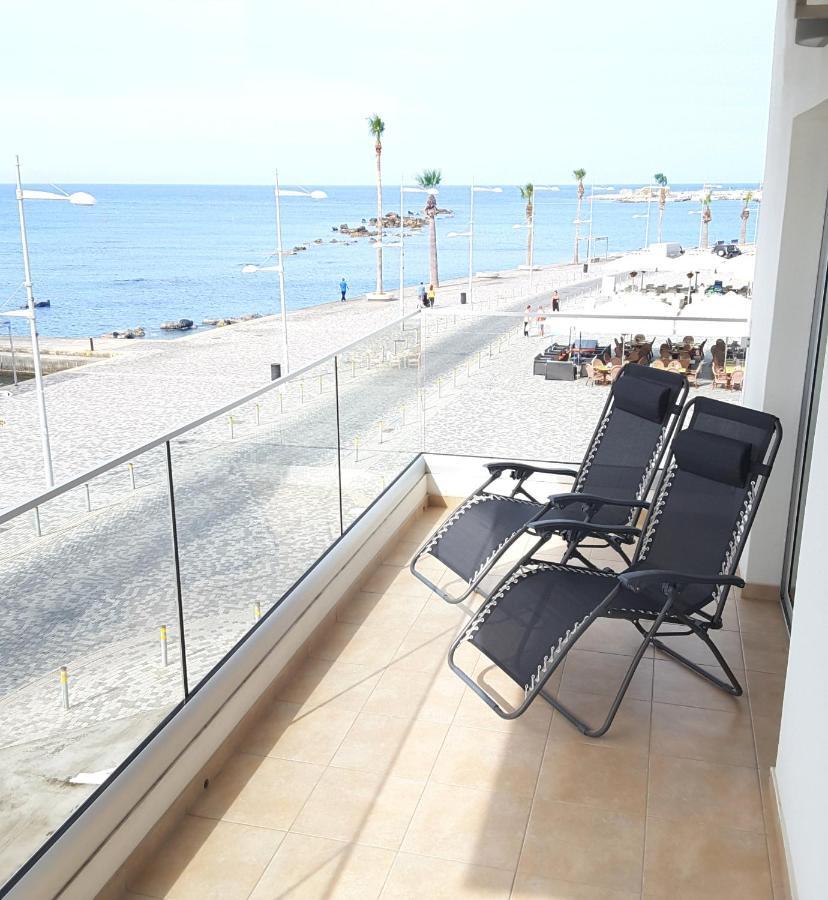 Lighthouse By The Sea Lovely 2Bdr Apartment Πάφος Εξωτερικό φωτογραφία